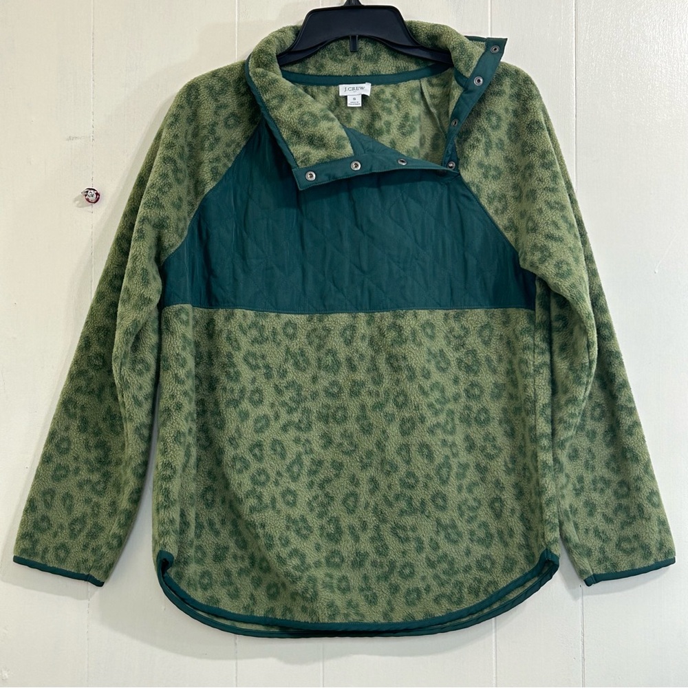 J.Crew J.Crew Cozy Green Animal Print Pullover Fleece Jacket Sweater Size Small. - Picture 2 of 12